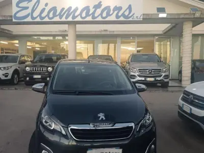 Usata Peugeot 108 Allure 72 CV (52 kW) 2020 Grigio Utilitaria