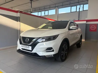 Usata Nissan Qashqai N-Connecta 116 CV (85 kW) 2019 Bianco SUV