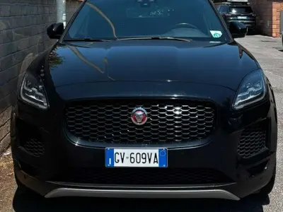 Usata Jaguar E-Pace R-Dynamic 150 CV (110 kW) 2020 Nero SUV