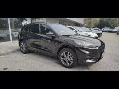 Usata Ford Kuga ST-Line X 225 CV (165 kW) 2023 Nero metallizato SUV