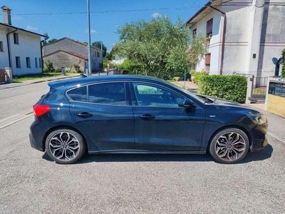 Usata Ford Focus ST-Line X 155 CV (114 kW) 2022 Nero Berlina
