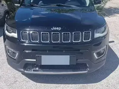 Usata Jeep Compass 140 CV (102 kW) 2017 Nero SUV