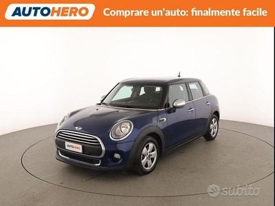 Usata Mini ONE 102 CV (75 kW) 2015 Blu/azzurro Utilitaria