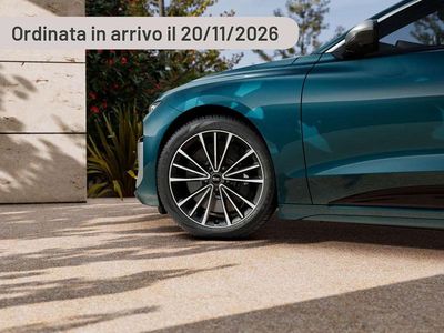 Nuova Audi e-tron Sport 138 kW (188 CV) 2026 Argento SUV