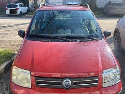 Rosso Usata 2004 Fiat Panda Dynamic Utilitaria | 2500 € (Ottimo prezzo)