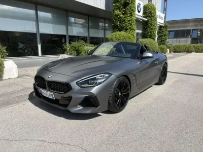 Usata BMW Z4 M Sport 340 CV (250 kW) 2021 Frozen grey metallizzato Cabrio