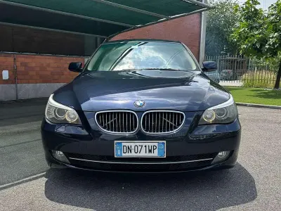 Usata BMW 550 367 CV (269 kW) 2008 Blu/azzurro Berlina