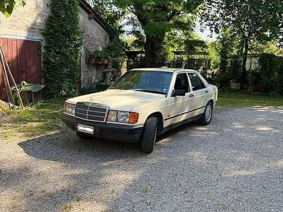 Usata 1988 Mercedes 190 Berlina | 3250 €