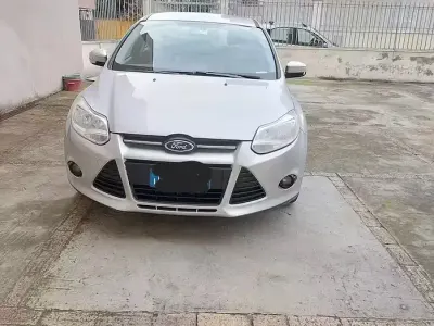 Usata Ford Focus 105 CV (77 kW) 2011 Berlina