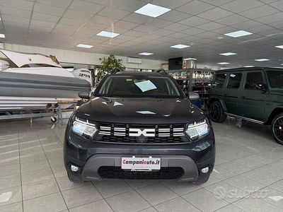 Usata Dacia Duster Journey 115 CV (84 kW) 2023 Grigio SUV