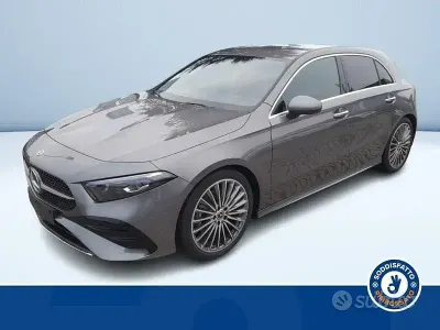 Usata Mercedes A180 AMG 115 CV (84 kW) 2025 Grigio Berlina