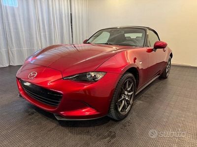 Usata Mazda MX5 Exceed 132 CV (97 kW) 2019 Rosso Cabrio