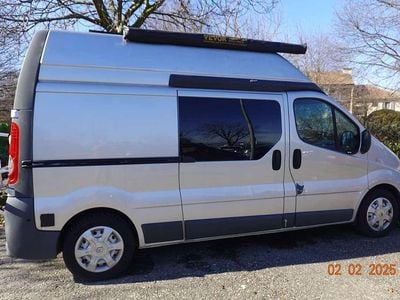 Usata Renault Trafic 60 CV (44 kW) 2009 Argento Monovolume