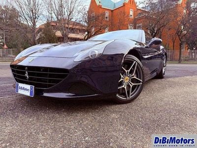 Usata Ferrari California 560 CV (411 kW) 2014 Blu Cabrio