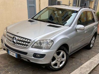 Mercedes ML320