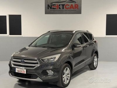 Usata Ford Kuga Business Edition 120 CV (88 kW) 2018 Grigio SUV