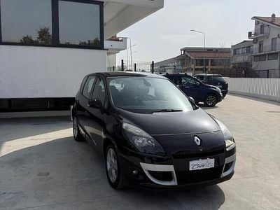 Usata Renault Scénic III Luxe 110 CV (80 kW) 2011 Nero Monovolume