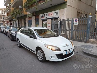 Usata Renault Mégane GrandTour 110 CV (80 kW) 2012 Bianco Station wagon