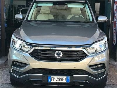 Usata Ssangyong (KGM) Rexton 181 CV (133 kW) 2018 Marrone SUV