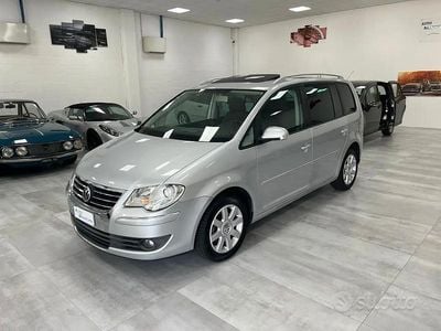 Usata VW Touran 140 CV (102 kW) 2007 Grigio Monovolume