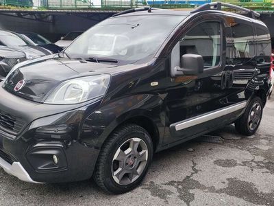 Usata Fiat Qubo Trekking 80 CV (58 kW) 2017 Nero Monovolume
