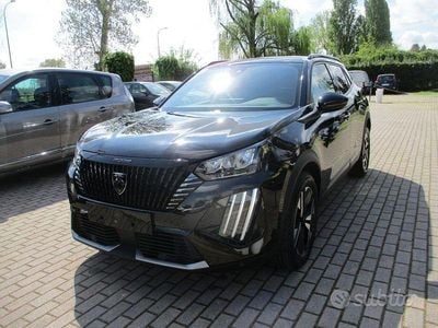 Usata Peugeot 2008 Allure 101 CV (74 kW) 2025 Nero SUV
