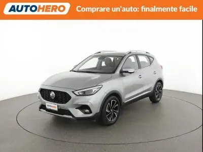 Usata MG ZS Luxury 111 CV (81 kW) 2022 Argento SUV