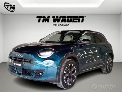 Usata Fiat 600 110 CV (80 kW) 2025 Verde SUV