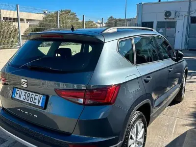 Usata Seat Ateca Business 115 CV (84 kW) 2019 Grigio SUV
