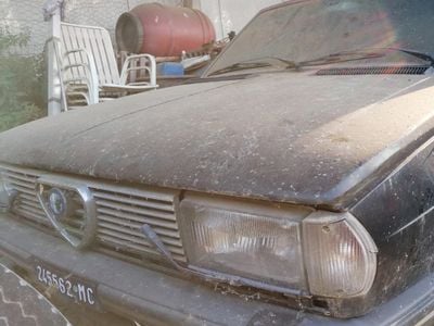 Usata Alfa Romeo Giulietta 122 CV (89 kW) 1985 Utilitaria