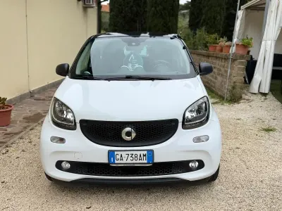 Usata Smart ForFour Passion 71 CV (52 kW) 2019 Bianco Utilitaria