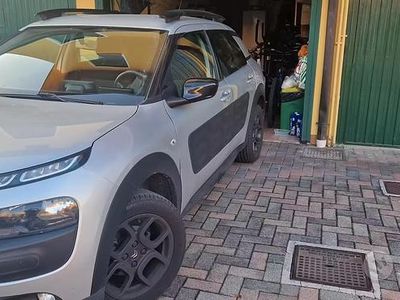 Usata Citroën C4 Cactus 100 CV (73 kW) 2018 Grigio Utilitaria