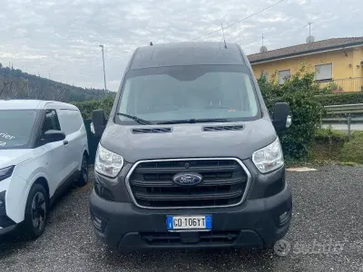 Usata Ford Transit 131 CV (96 kW) 2021 Grigio Furgone