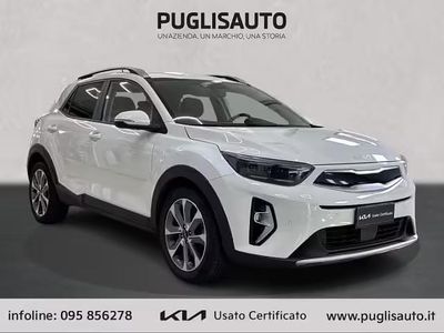 Usata Kia Stonic Style 101 CV (74 kW) 2022 Bianco SUV