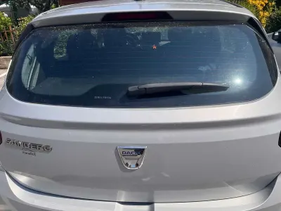 Usata Dacia Sandero Comfort 101 CV (74 kW) 2021 Argento Berlina