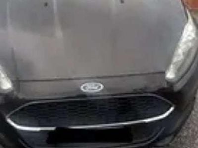 Nero Usata 2017 Ford Fiesta Business Edition Berlina | 8200 € (Buon prezzo)