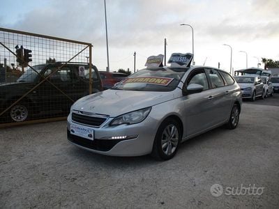 Usata Peugeot 308 100 CV (73 kW) 2016 Grigio Station wagon