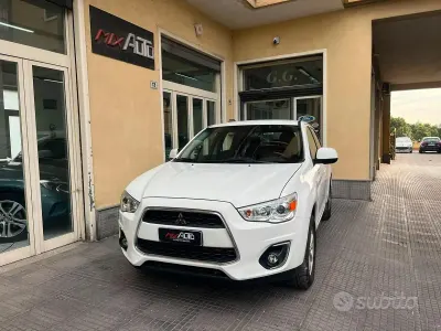 Usata Mitsubishi ASX Intense 116 CV (85 kW) 2015 Bianco SUV