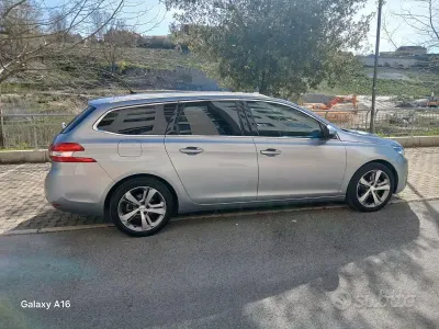Usata Peugeot 308 SW 131 CV (96 kW) 2019 Grigio Station wagon