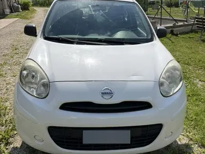 Używany Nissan Micra 80 KM (58 kW) 2013 Biały Hatchback