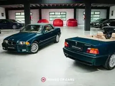Usata BMW 320 Cabriolet 150 CV (110 kW) 1995 Verde Cabrio
