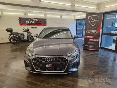 Usata Audi A3 S-Line 150 CV (110 kW) 2022 Grigio Berlina