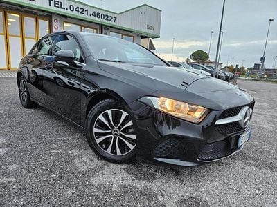 Usata Mercedes A200 Business 150 CV (110 kW) 2021 Nero Berlina