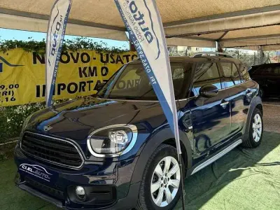 Usata Mini Cooper D Countryman Hype 150 CV (110 kW) 2018 Blu/azzurro SUV
