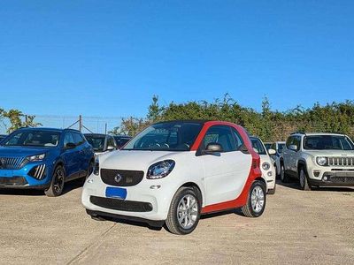 Bianco Usata 2018 Smart ForTwo Coupé Utilitaria | 12.800 € (Buon prezzo)