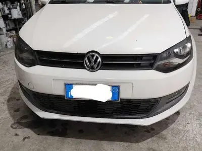 Usata VW Polo Trendline 75 CV (55 kW) 2011 Bianco Utilitaria