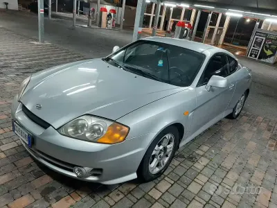 Usata Hyundai Coupé 105 CV (77 kW) 2003 Grigio Coupé