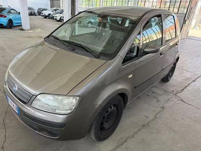 Usata Fiat Idea 69 CV (50 kW) 2007 Grigio Monovolume