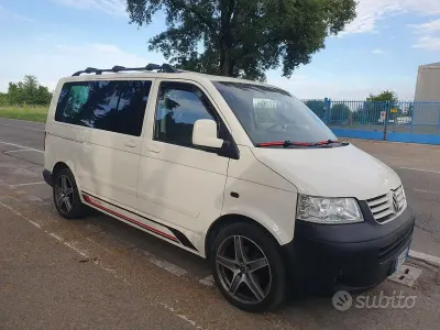 Begagnad VW T5 174 HK (127 kW) 2005 Vit Van