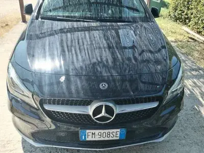 Usata Mercedes CLA180 Shooting Brake Business 109 CV (80 kW) 2018 Station wagon